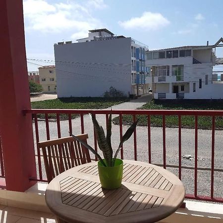 App Raffaele Estoril Beach Free Wifi & Ac A Step Away From The Sea 萨尔雷 外观 照片